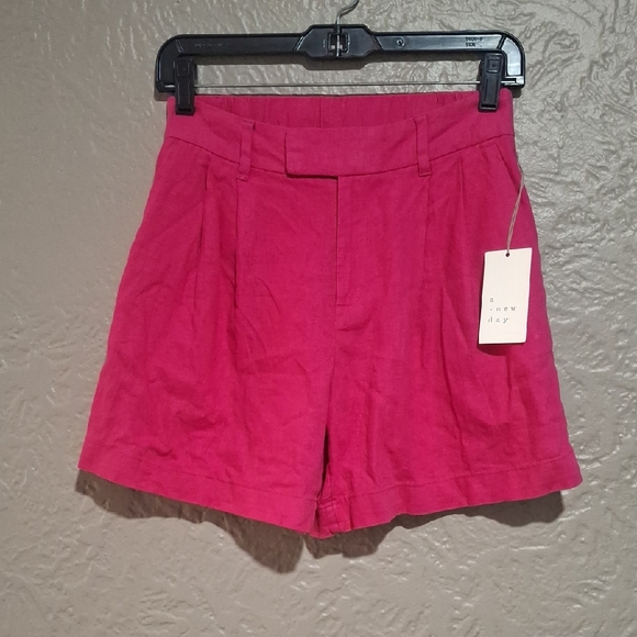 A.New Day Pants - NWT.a new day Pink High-Rise Women's Bermuda Shorts Size 2